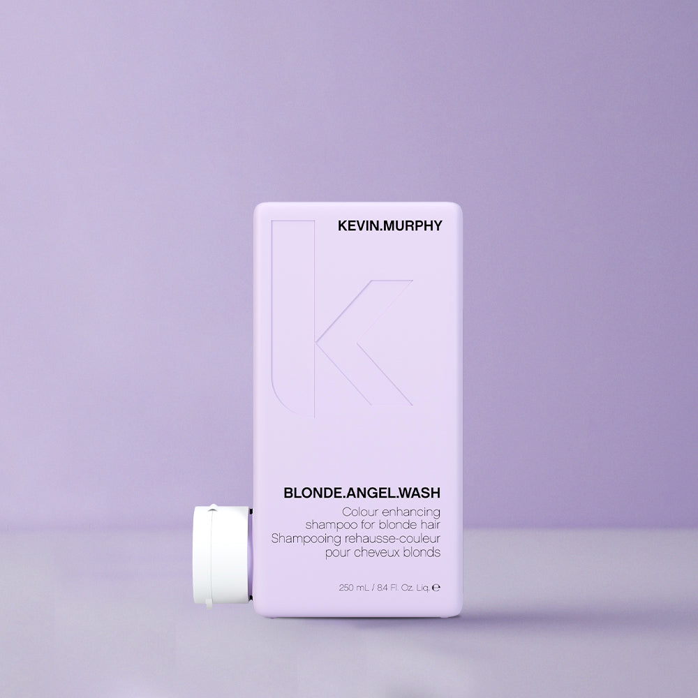 Blonde.Angel.Wash